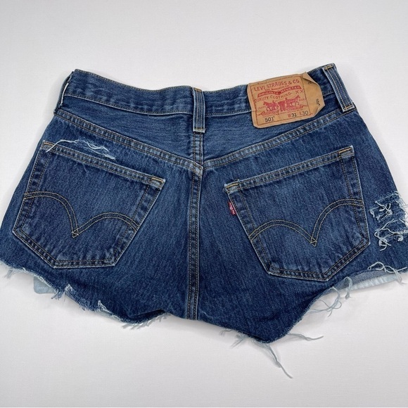 Levi’s 501 Shorts Denim Shorty Cutoff Shorts Button Fly Blue Distressed Summer - Picture 2 of 15
